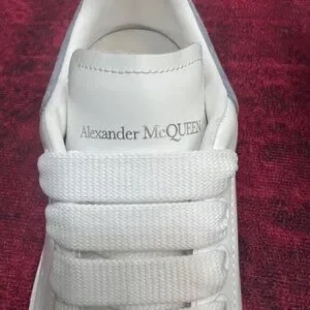 Alexander McQueen Women Sneakers - Picture 5 of 8